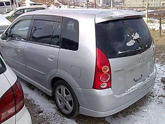 2002 Mazda Premacy Pictures