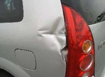 2002 Mazda Premacy Pictures