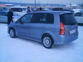 2002 Mazda Premacy Photos