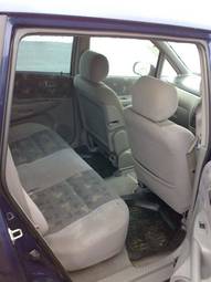 2002 Mazda Premacy Photos