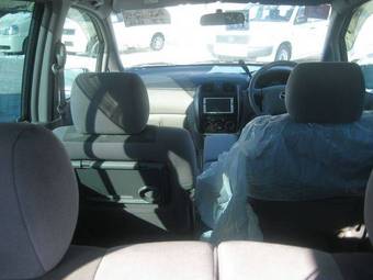 2002 Mazda Premacy Photos