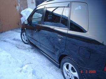 2002 Mazda Premacy Pictures