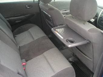 2002 Mazda Premacy Pictures