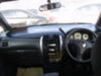 2002 Mazda Premacy Pictures