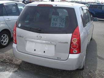 2002 Mazda Premacy Pictures