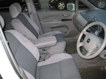 2002 Mazda Premacy Photos