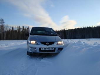 2002 Mazda Premacy Pictures