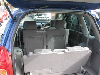 2002 Mazda Premacy Pictures