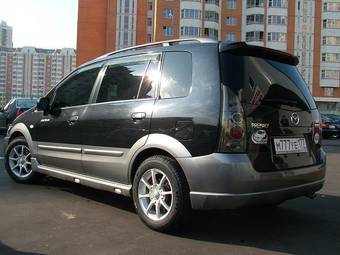 2002 Mazda Premacy Photos