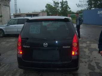 2002 Mazda Premacy Photos