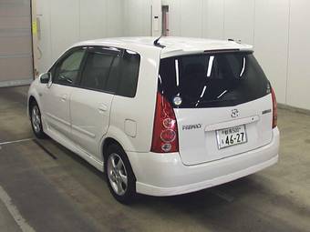 2002 Mazda Premacy Pictures