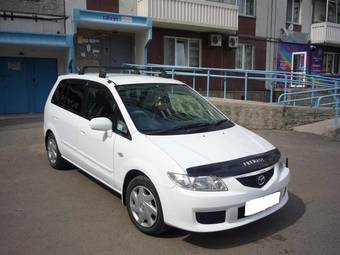 2002 Mazda Premacy Pics