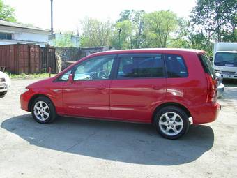 2002 Mazda Premacy Photos