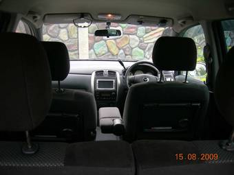 2002 Mazda Premacy Photos