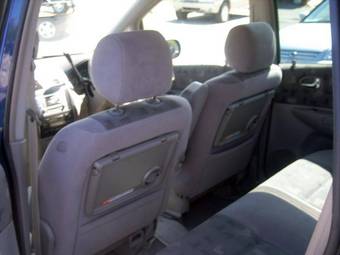 2002 Mazda Premacy Pictures