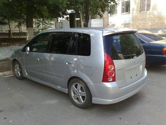 2002 Mazda Premacy Pictures