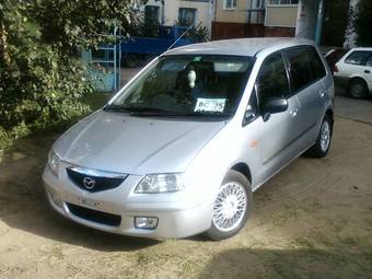 2002 Mazda Premacy Photos