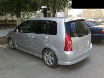 2002 Mazda Premacy Photos