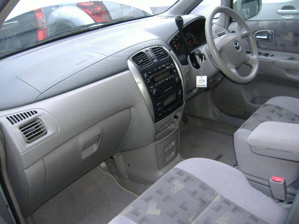 2003 Mazda Premacy