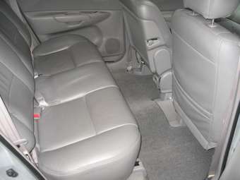 2003 Mazda Premacy Photos