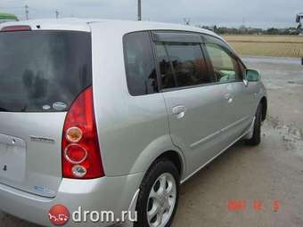 2003 Mazda Premacy Wallpapers