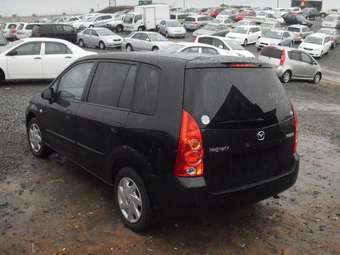 2003 Mazda Premacy Pics