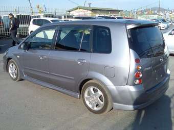 2003 Mazda Premacy Pictures