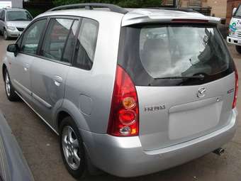 2003 Mazda Premacy Photos