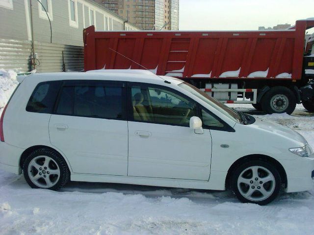 2003 Mazda Premacy specs: mpg, towing capacity, size, photos