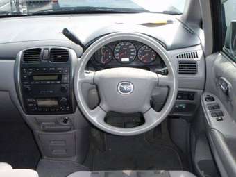 2003 Mazda Premacy Pictures
