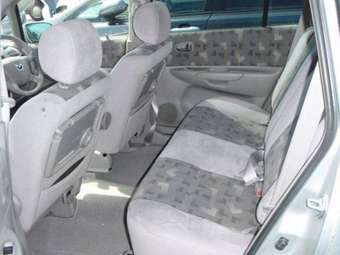 2003 Mazda Premacy Pictures