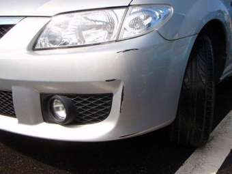 2003 Mazda Premacy Photos
