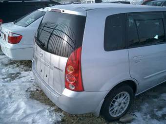 2003 Mazda Premacy Pictures