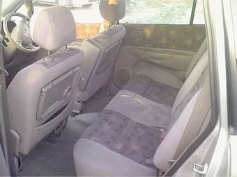 2003 Mazda Premacy Pictures