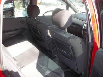 2003 Mazda Premacy Pictures
