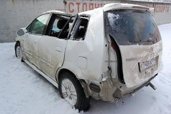 2003 Mazda Premacy Photos