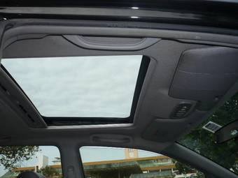 2003 Mazda Premacy Photos