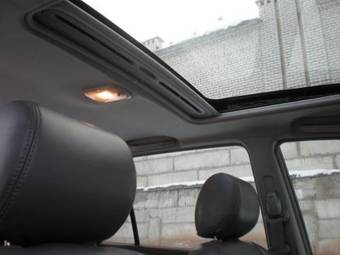 2003 Mazda Premacy Photos