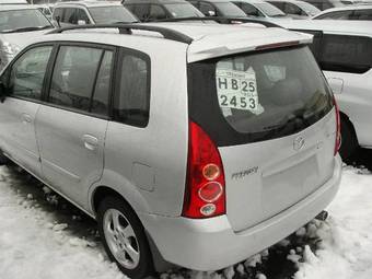 2003 Mazda Premacy Photos