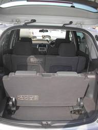 2003 Mazda Premacy Photos