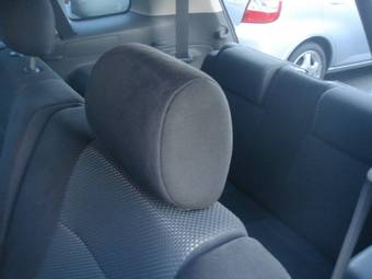 2003 Mazda Premacy Photos