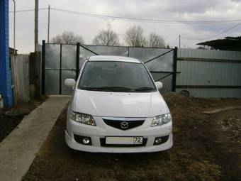 2003 Mazda Premacy Photos