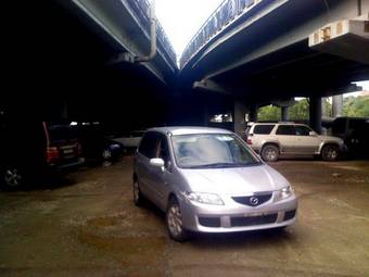 2003 Mazda Premacy Photos