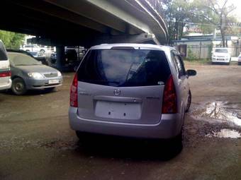 2003 Mazda Premacy Pictures