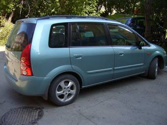 2003 Mazda Premacy Photos