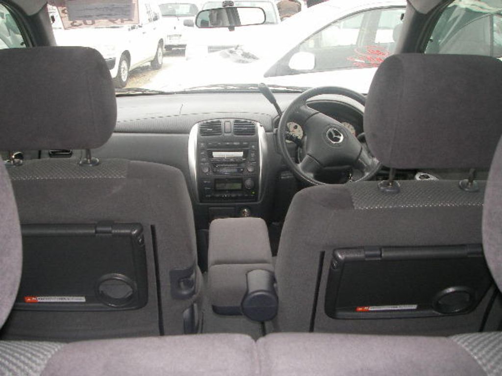 2004 Mazda Premacy