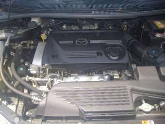 2004 Mazda Premacy Pictures
