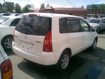 2004 Mazda Premacy Photos