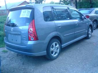 2004 Mazda Premacy Pictures