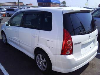 2004 Mazda Premacy Pictures